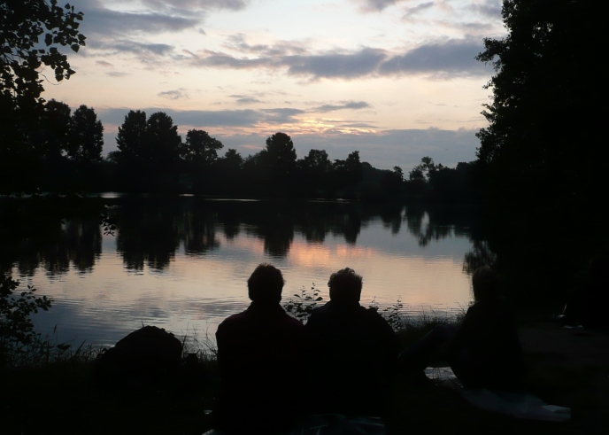 Moerenburg in de schemer